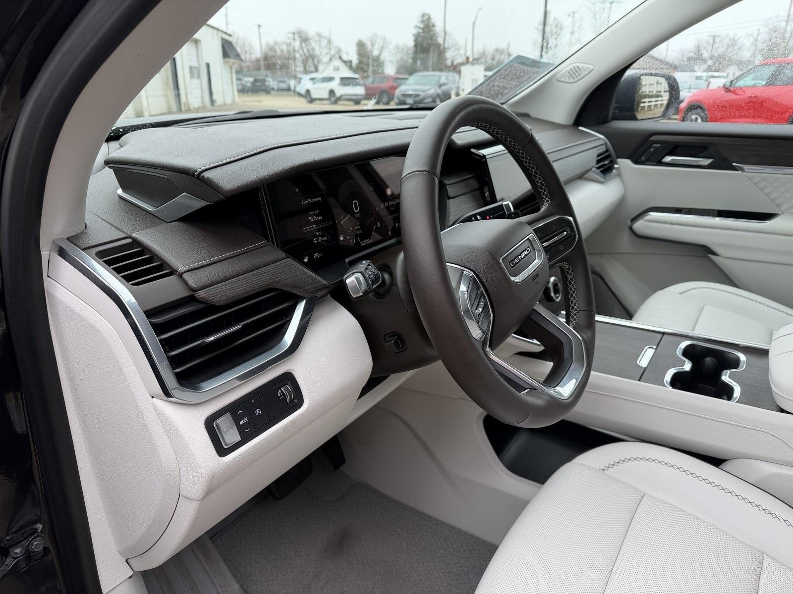 2025 GMC Acadia Denali