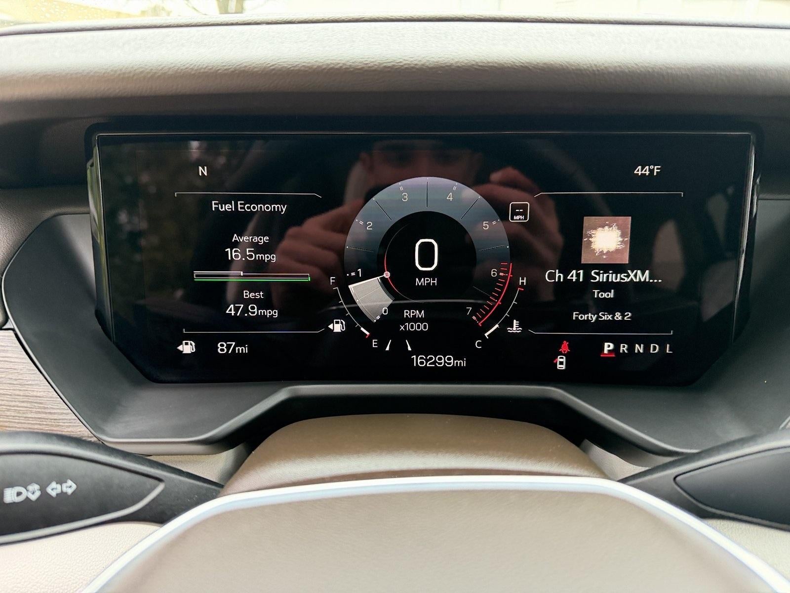 2025 GMC Acadia Denali