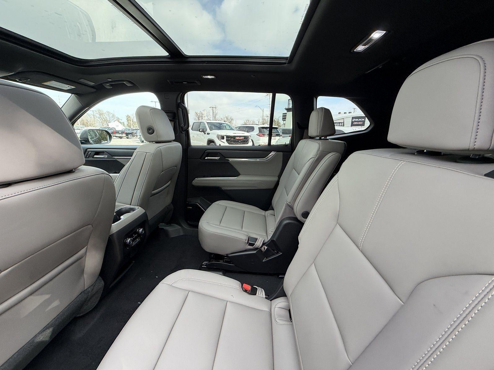 2026 GMC Acadia AWD Elevation