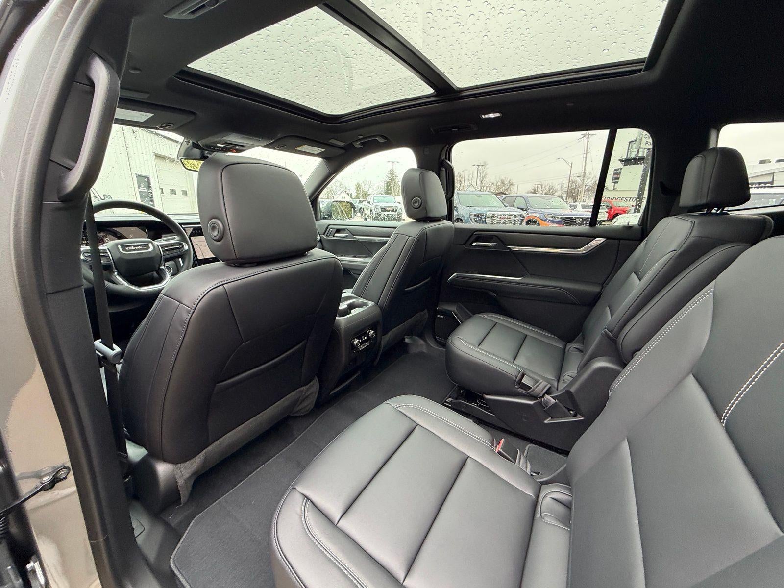 2026 GMC Acadia AWD Elevation