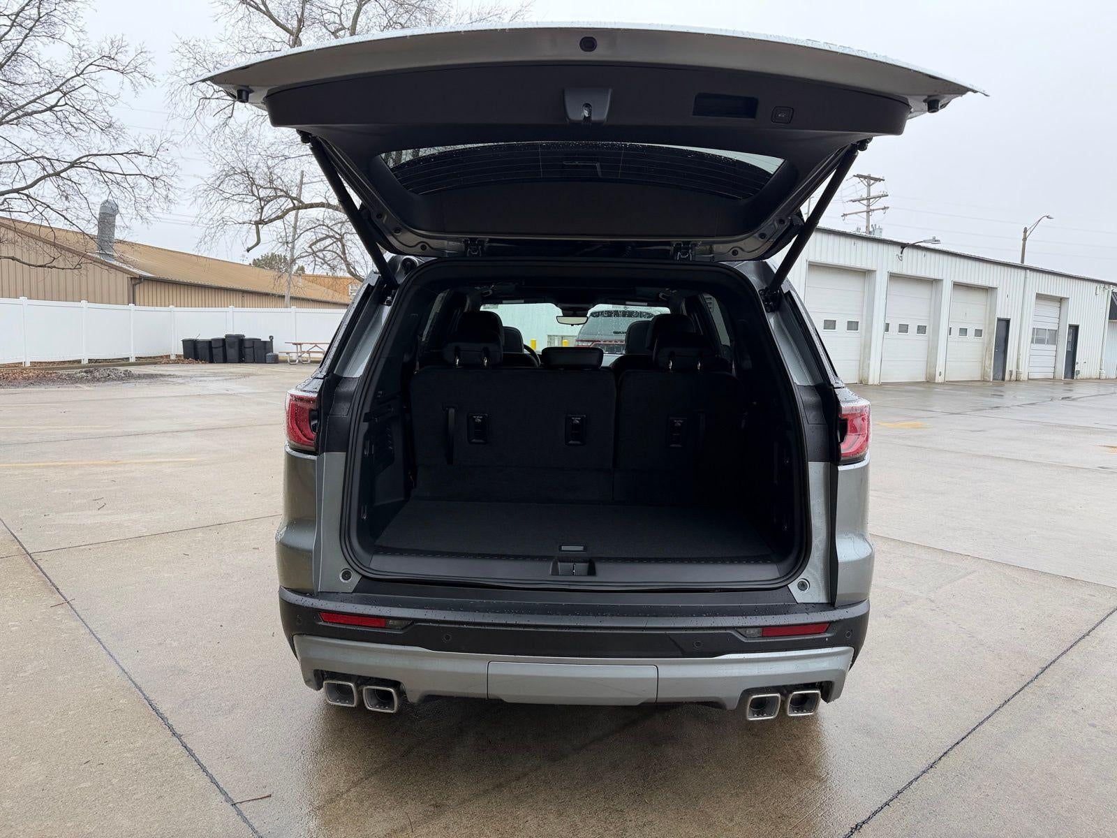 2026 GMC Acadia AWD Elevation