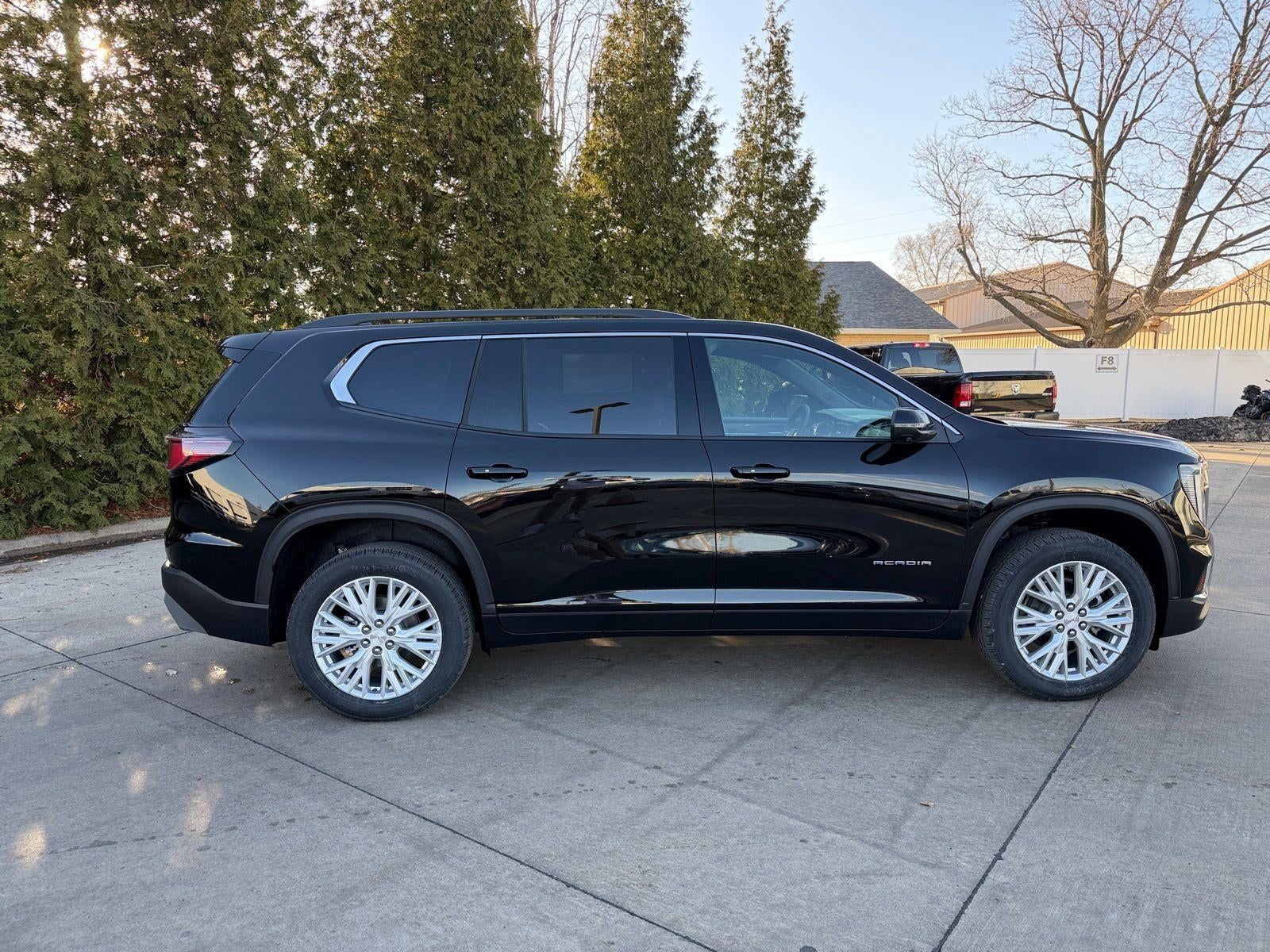 2026 GMC Acadia AWD Elevation
