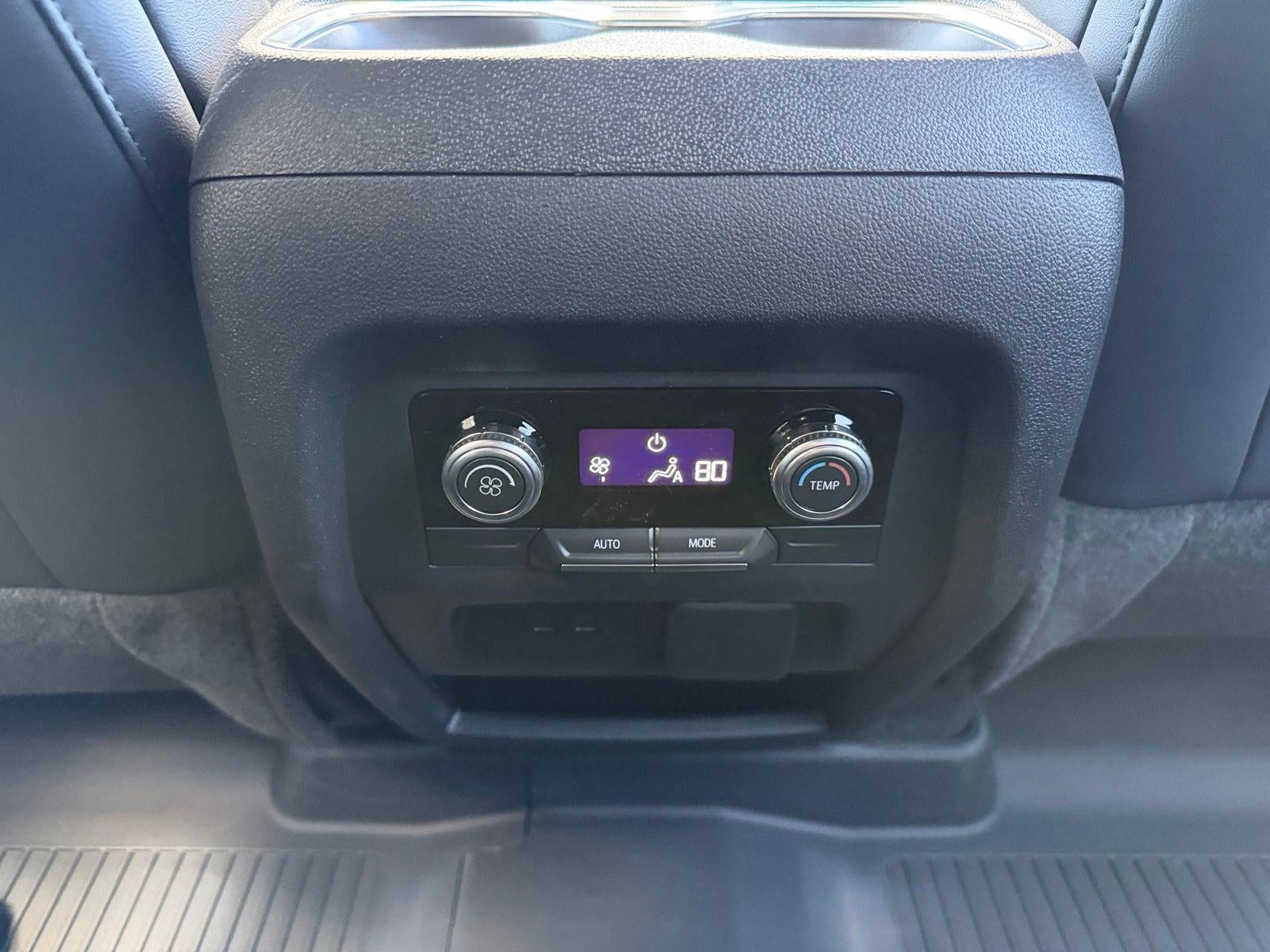 2026 GMC Acadia AWD Elevation