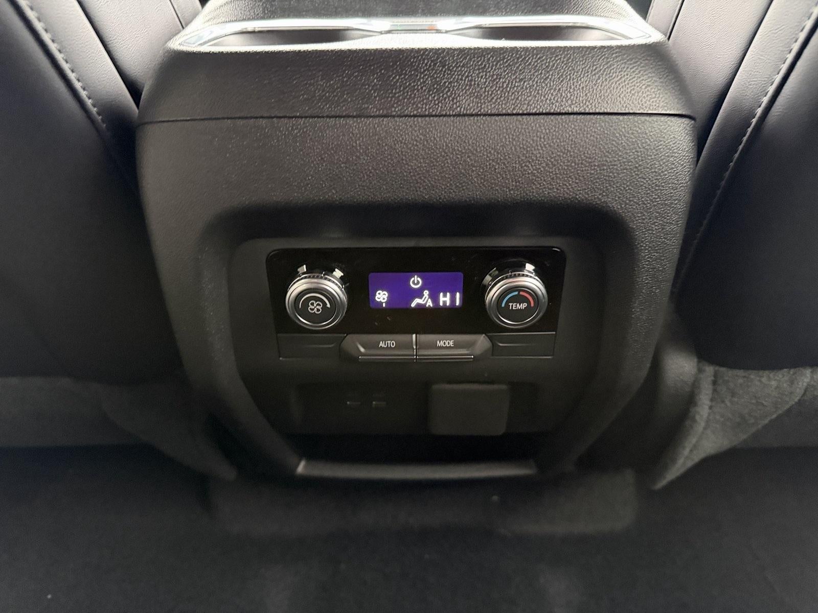 2026 GMC Acadia AWD Elevation