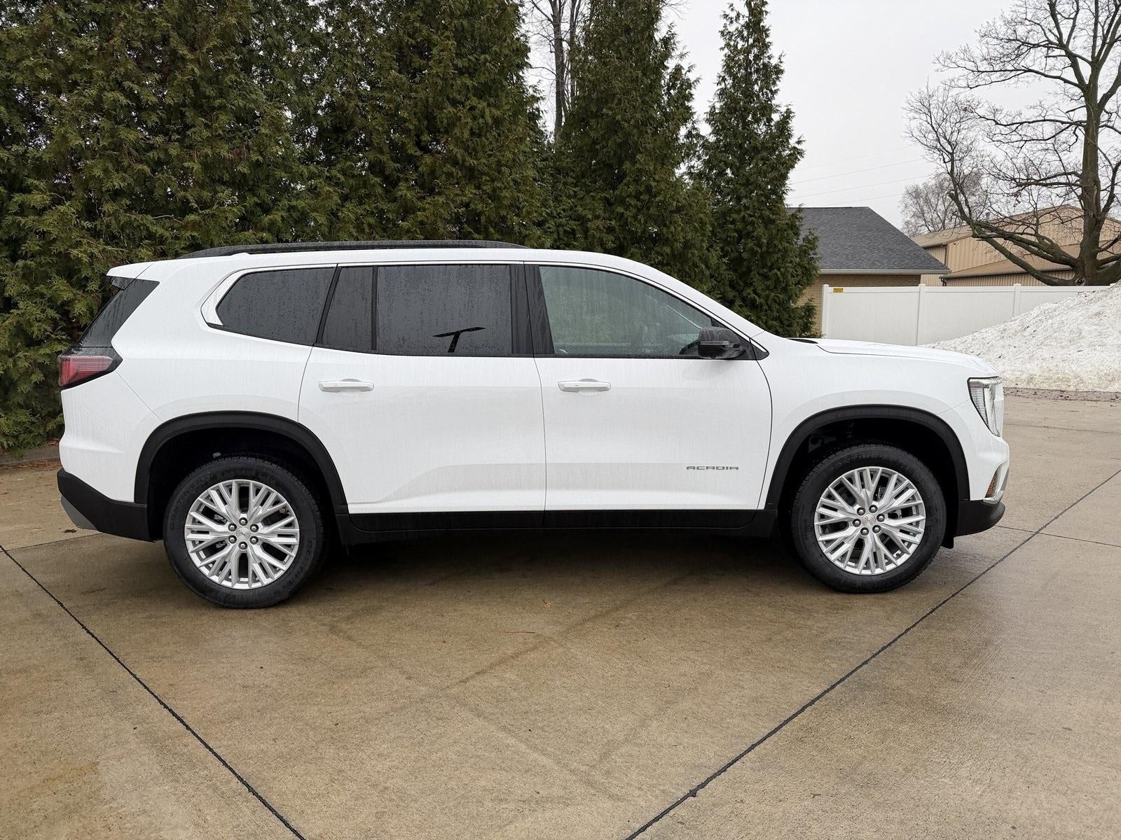 2026 GMC Acadia AWD Elevation