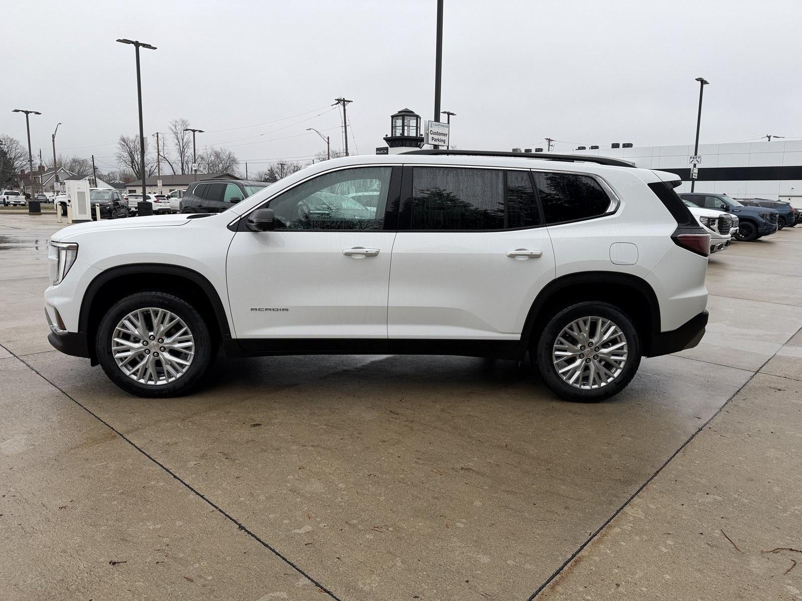 2026 GMC Acadia AWD Elevation