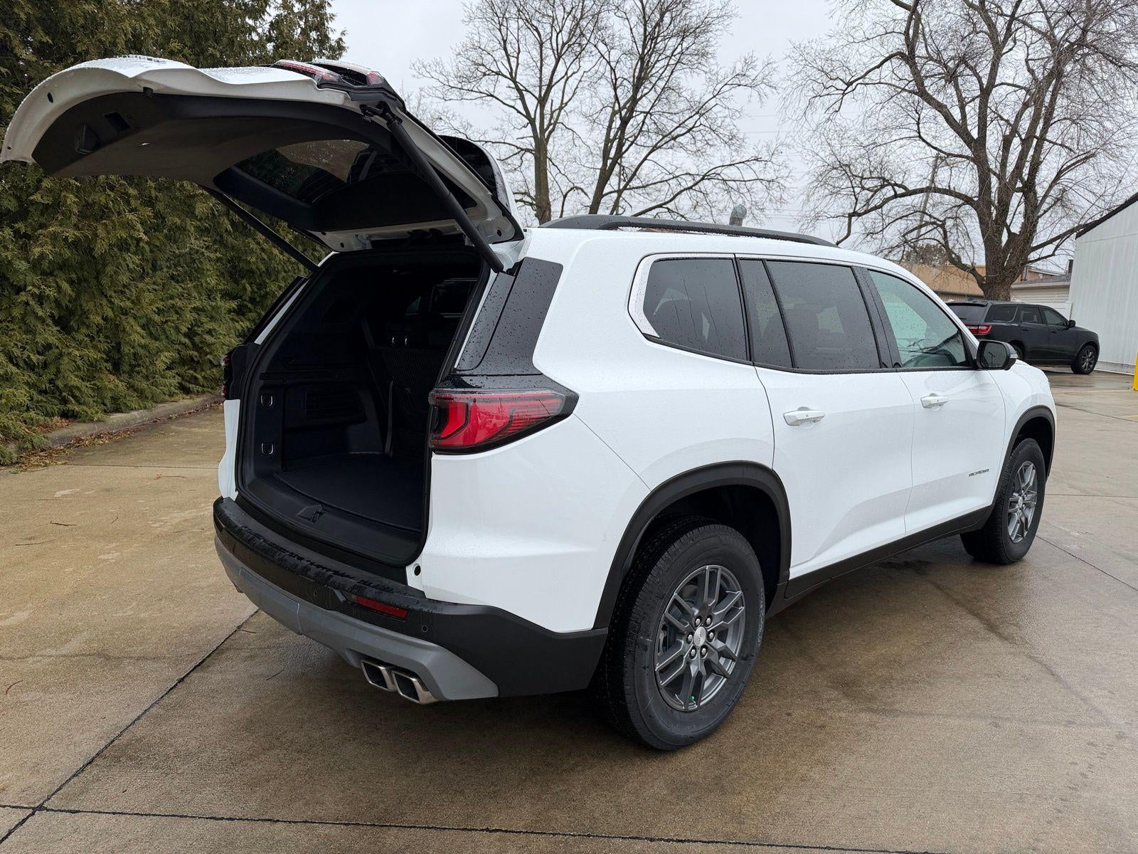 2026 GMC Acadia AWD Elevation