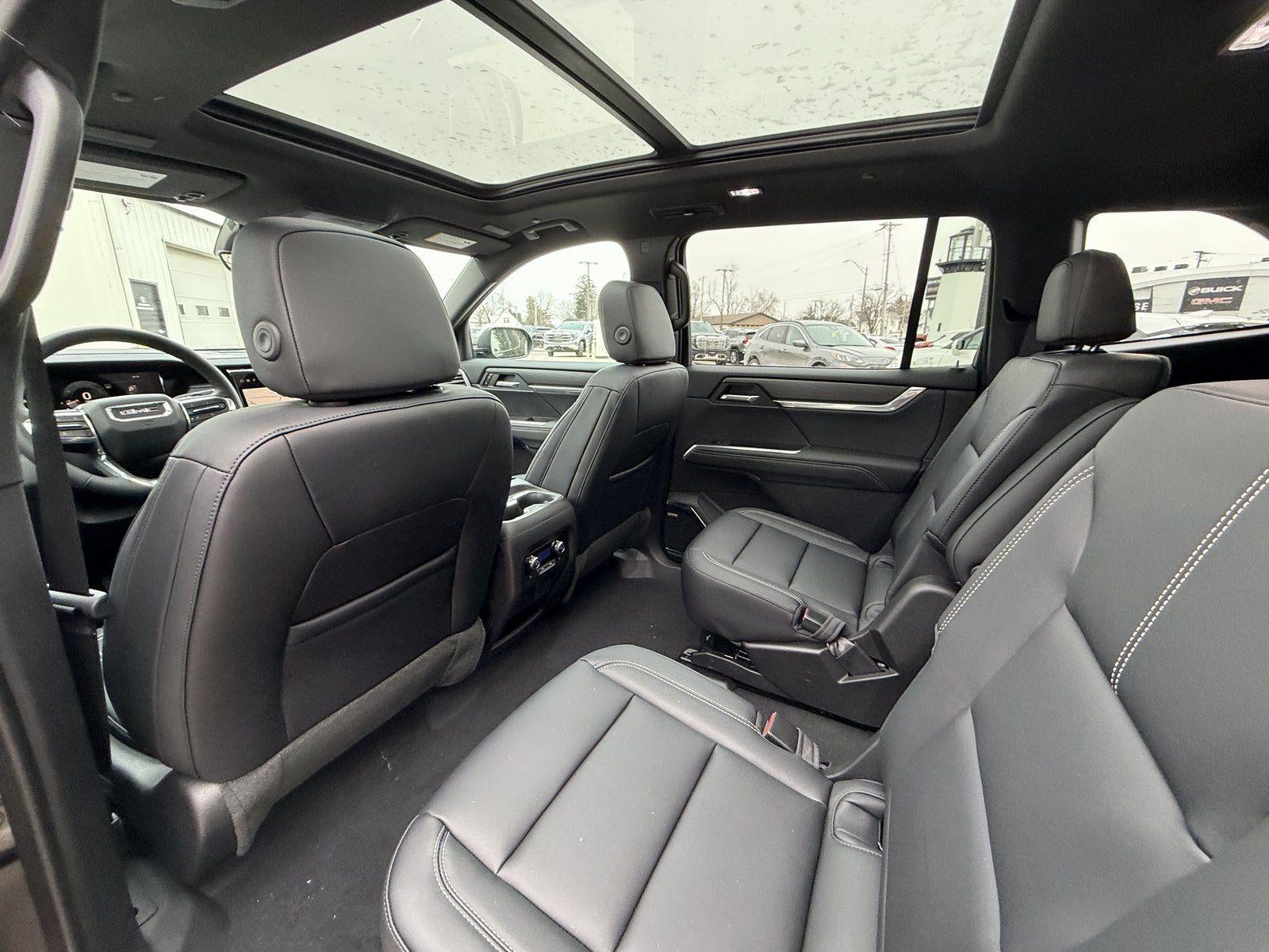 2026 GMC Acadia AWD Elevation