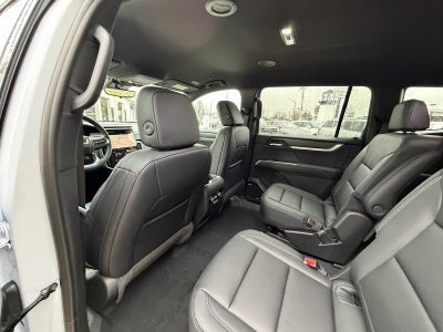 2026 GMC Acadia AWD Elevation