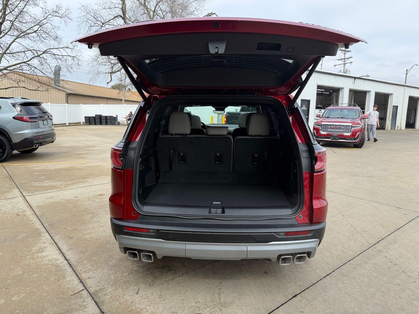 2026 GMC Acadia AWD Elevation