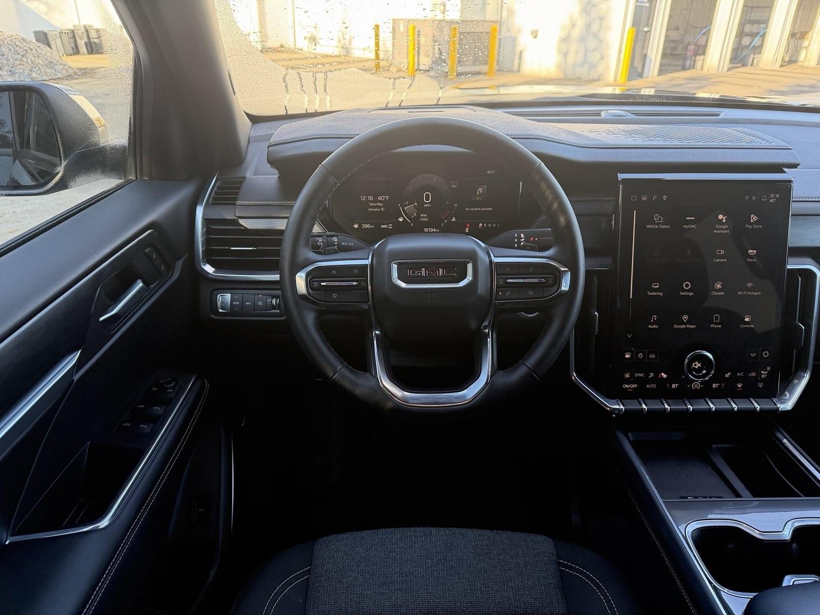 2025 GMC Acadia Elevation