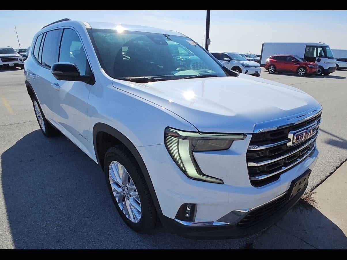 2025 GMC Acadia Elevation