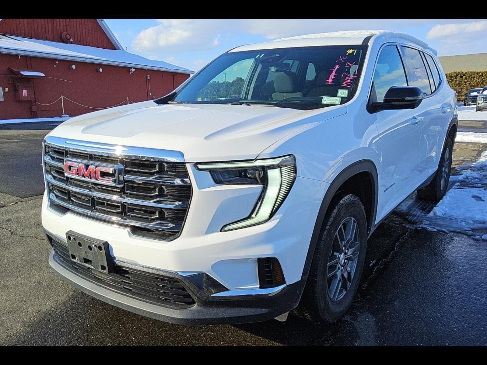2025 GMC Acadia Elevation