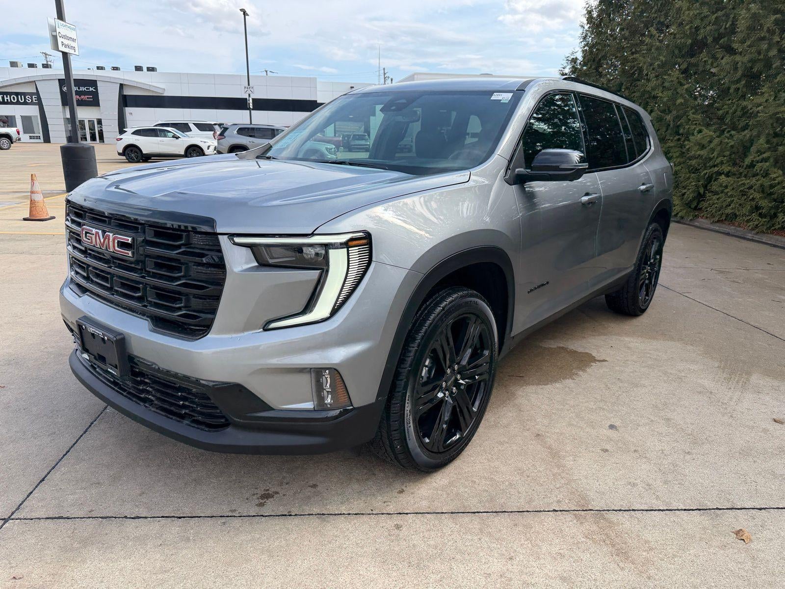 2025 GMC Acadia Elevation