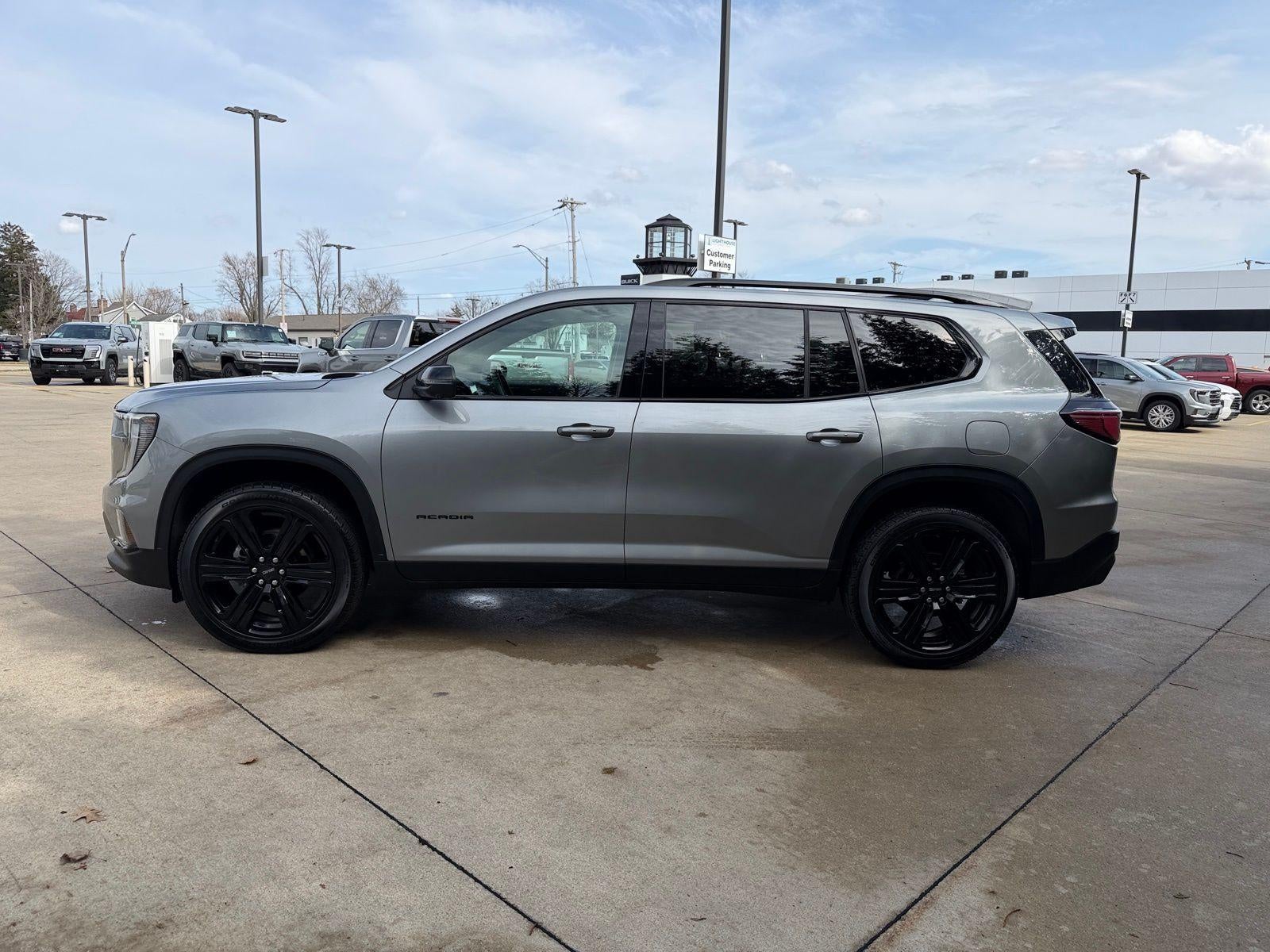 2025 GMC Acadia Elevation