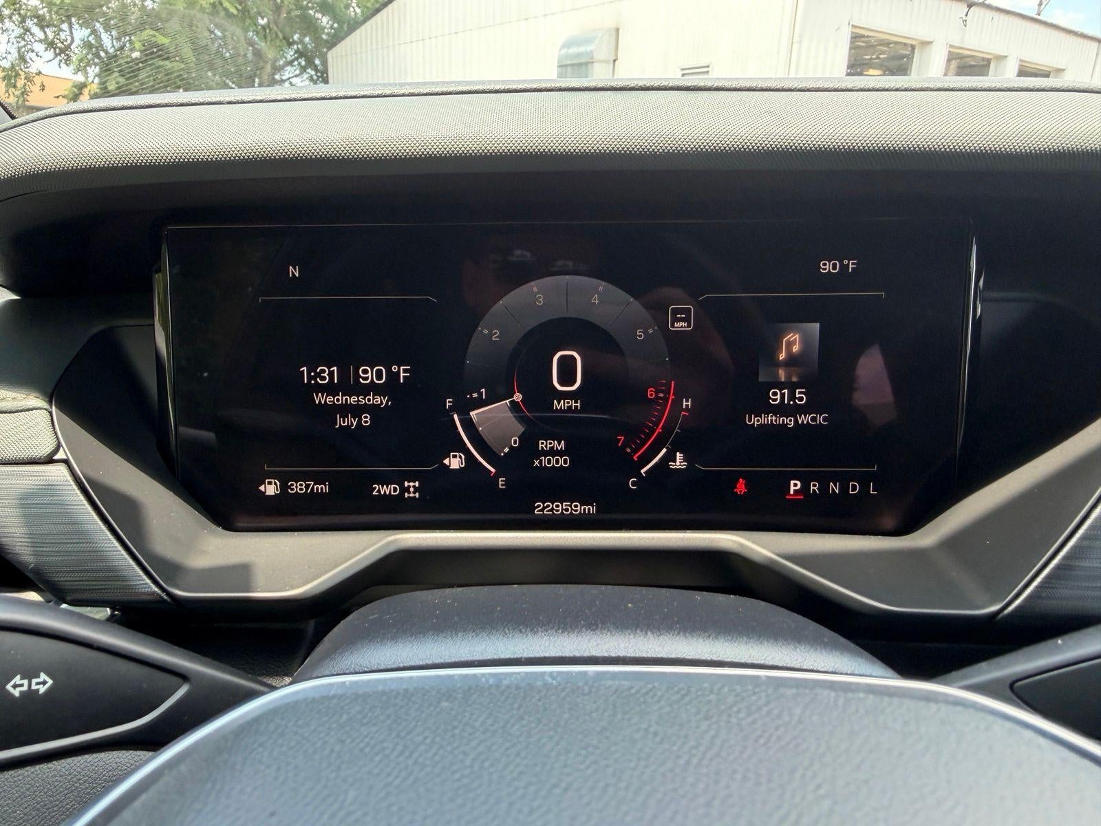 2024 GMC Acadia AT4