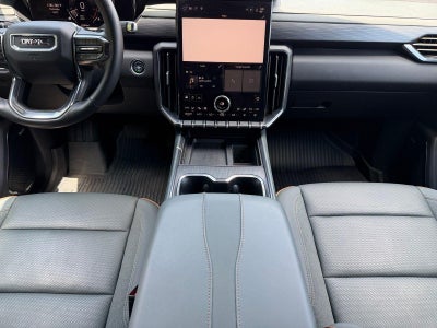 2024 GMC Acadia AT4