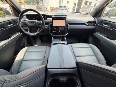2024 GMC Acadia AT4