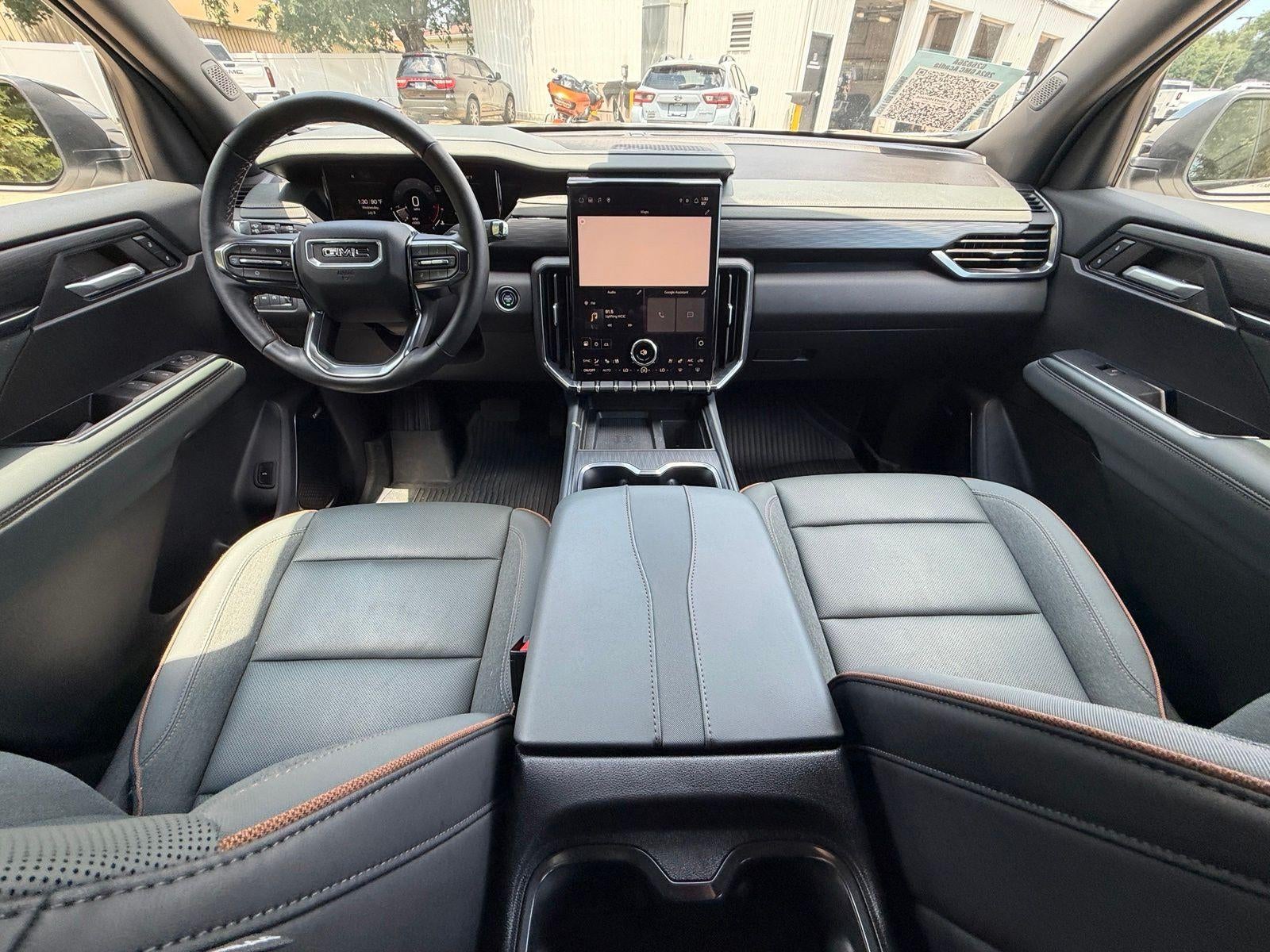 2024 GMC Acadia AT4
