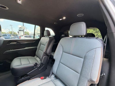 2024 GMC Acadia AT4