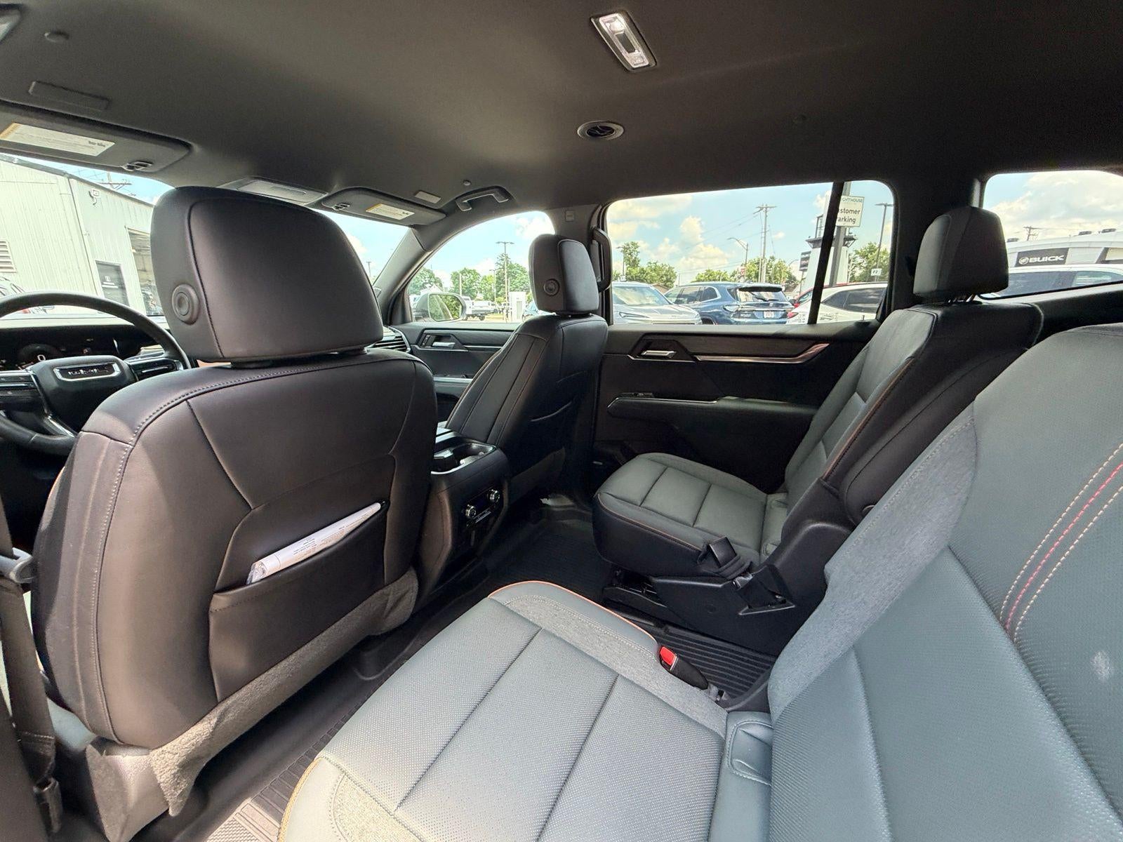2024 GMC Acadia AT4