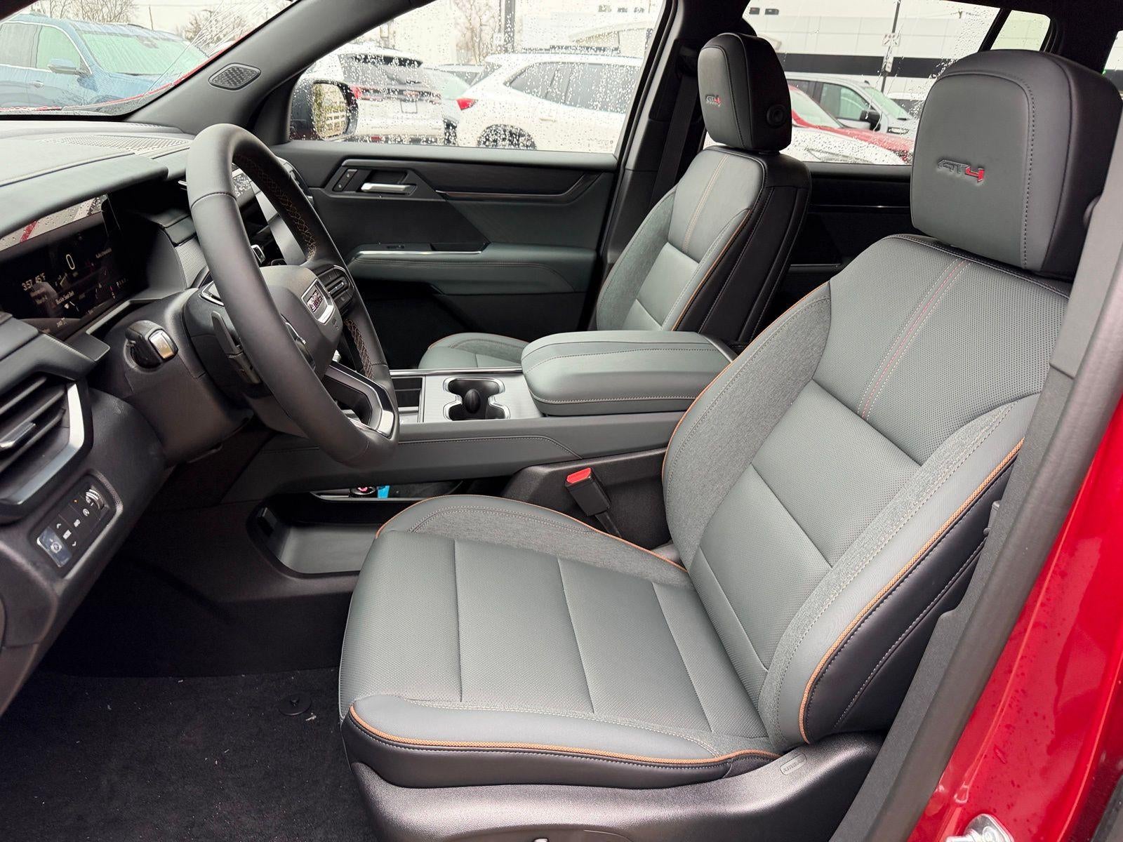 2026 GMC Acadia AWD AT4