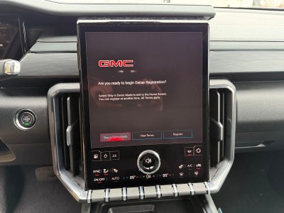 2026 GMC Acadia AWD AT4