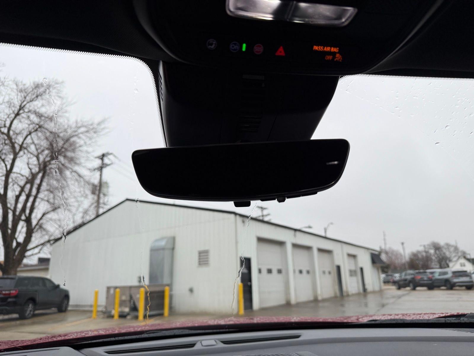 2026 GMC Acadia AWD AT4