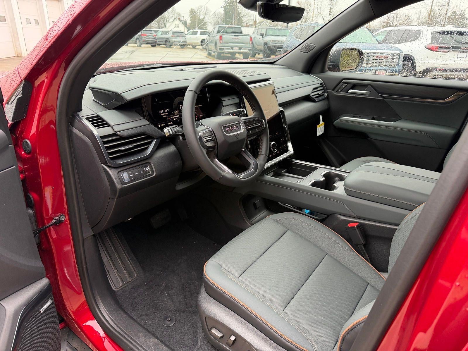 2026 GMC Acadia AWD AT4