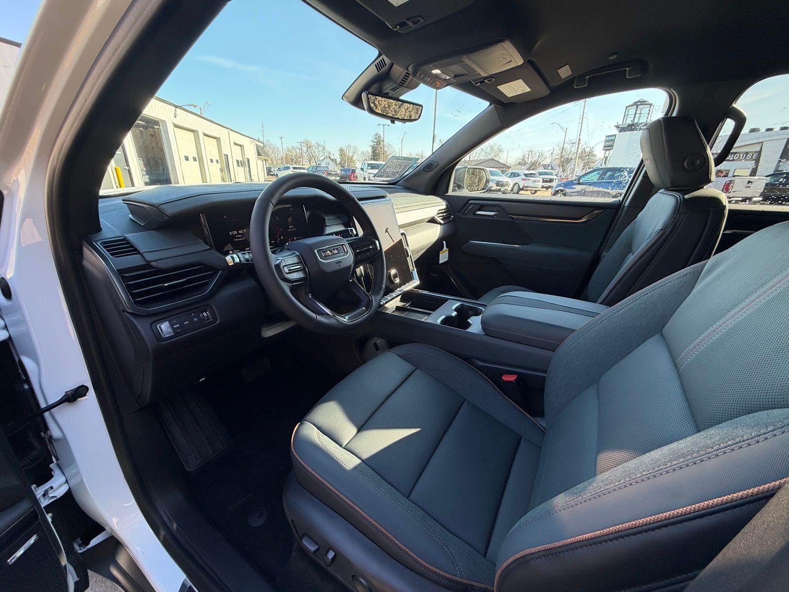 2026 GMC Acadia AWD AT4