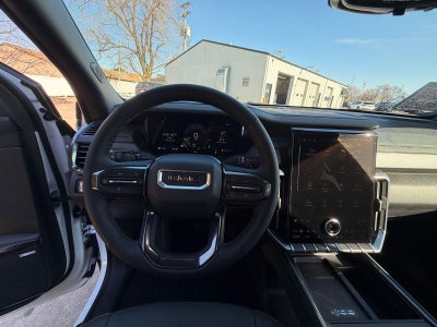 2026 GMC Acadia AWD AT4