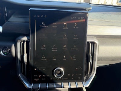 2026 GMC Acadia AWD AT4