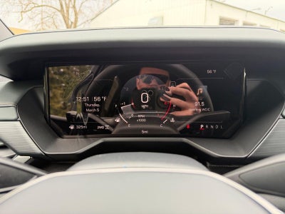 2026 GMC Acadia AWD AT4