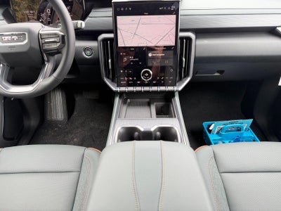 2026 GMC Acadia AWD AT4