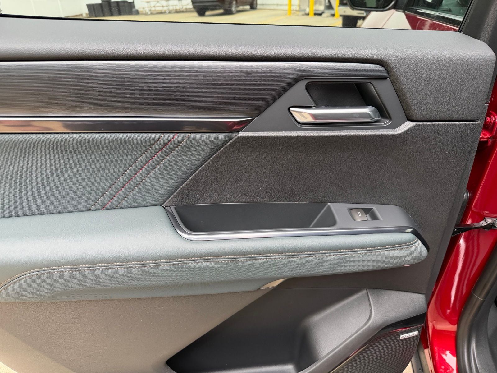 2026 GMC Acadia AWD AT4