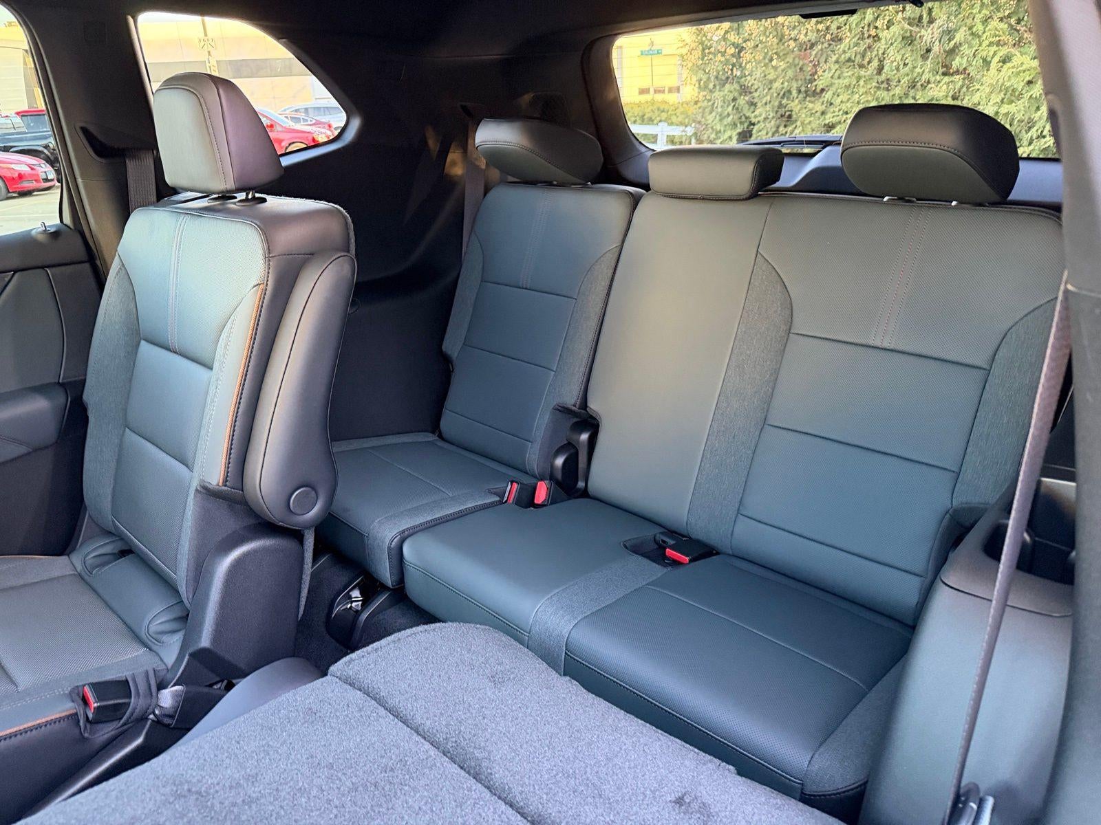 2026 GMC Acadia AWD AT4