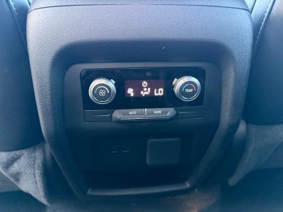 2026 GMC Acadia AWD AT4