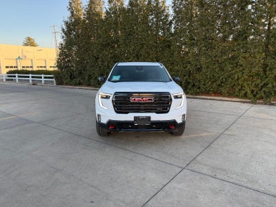 2026 GMC Acadia AWD AT4