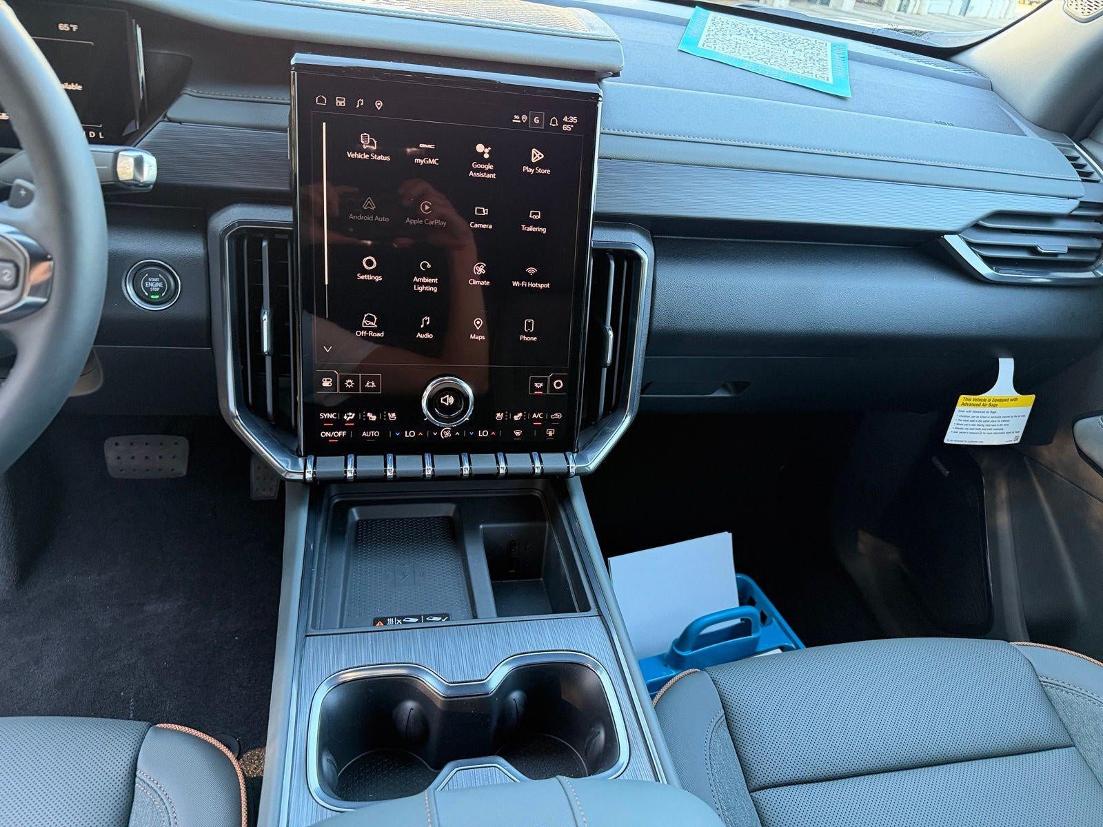 2026 GMC Acadia AWD AT4