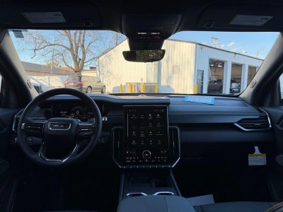 2026 GMC Acadia AWD AT4