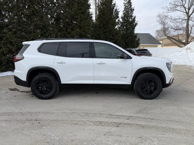 2026 GMC Acadia AWD AT4