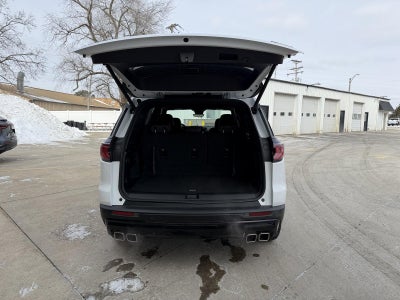 2026 GMC Acadia AWD AT4