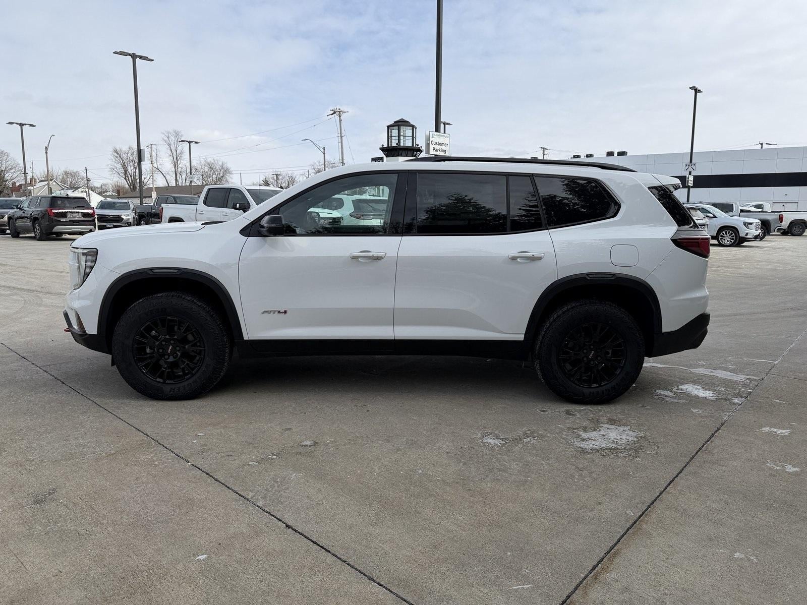 2026 GMC Acadia AWD AT4