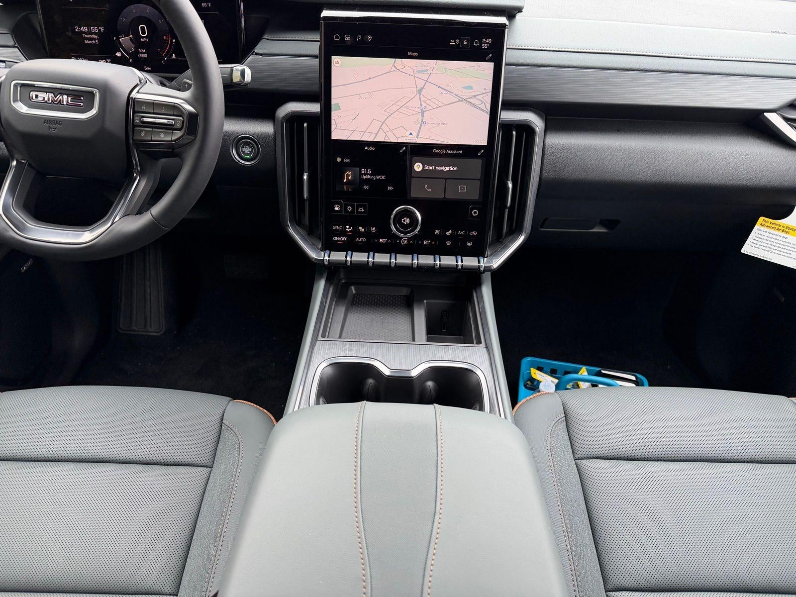 2026 GMC Acadia AWD AT4