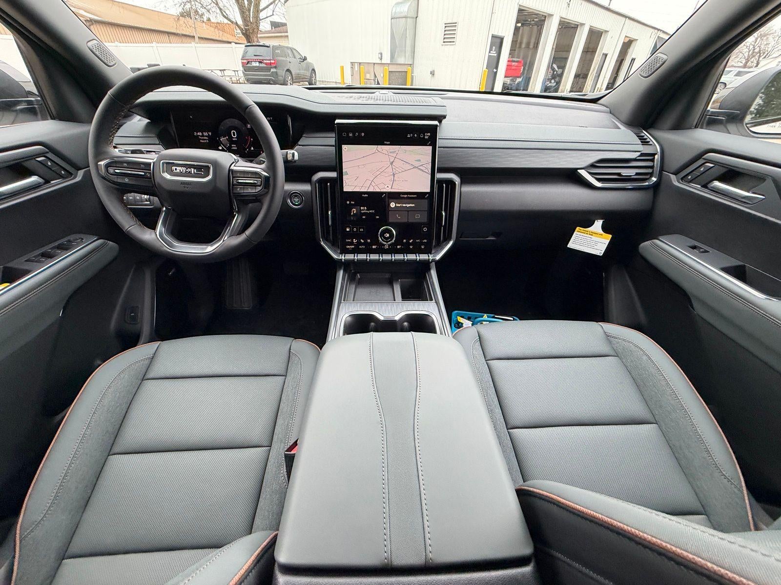 2026 GMC Acadia AWD AT4