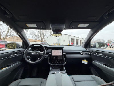 2026 GMC Acadia AWD AT4