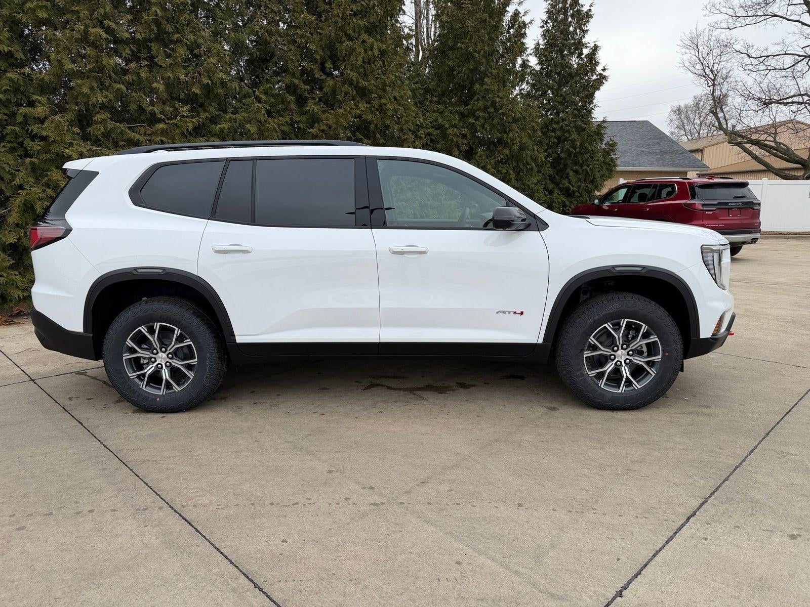 2026 GMC Acadia AWD AT4