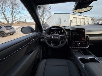 2026 GMC Acadia AWD AT4