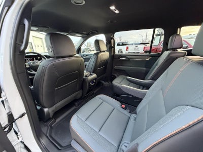 2026 GMC Acadia AWD AT4