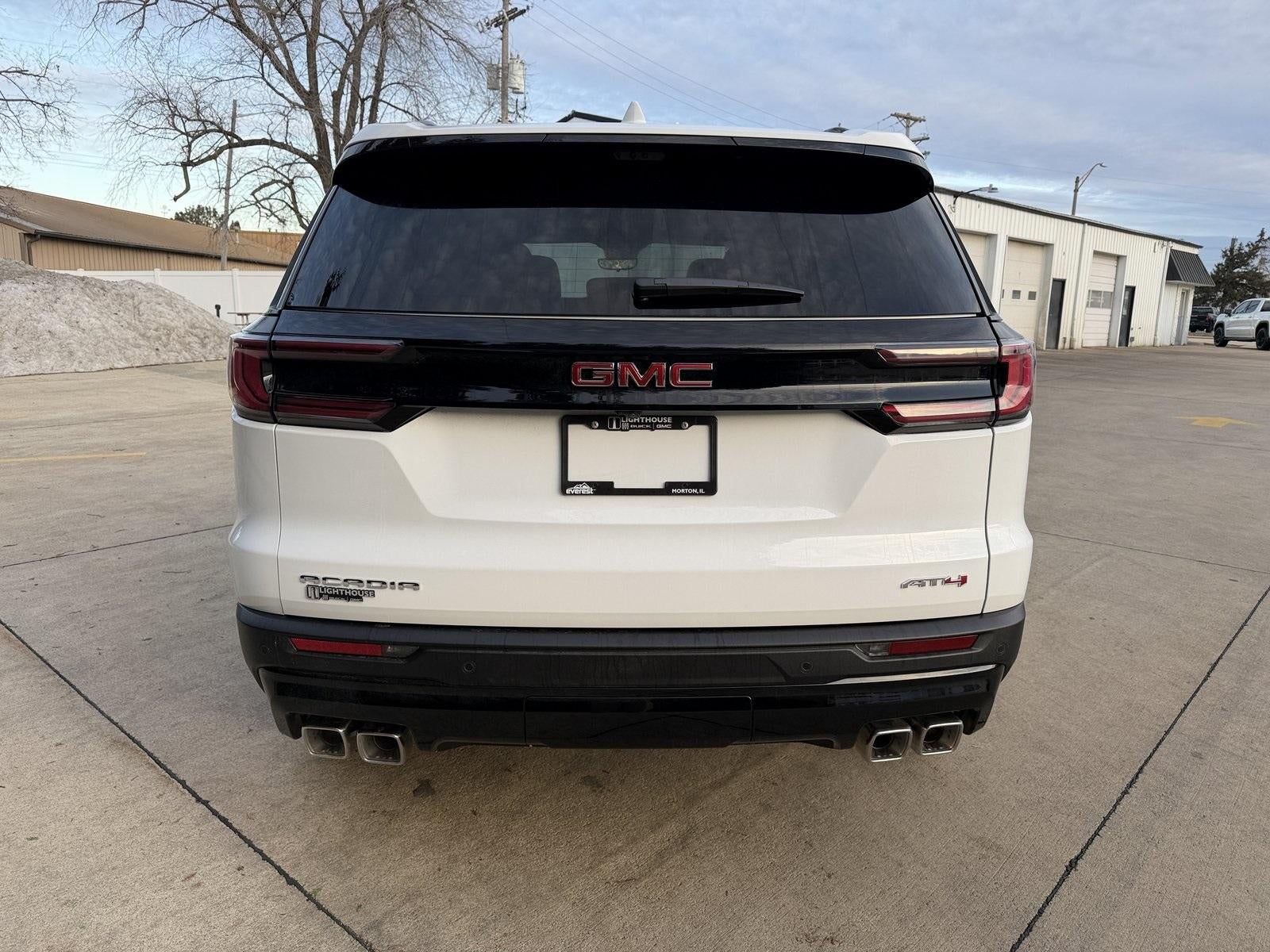 2026 GMC Acadia AWD AT4